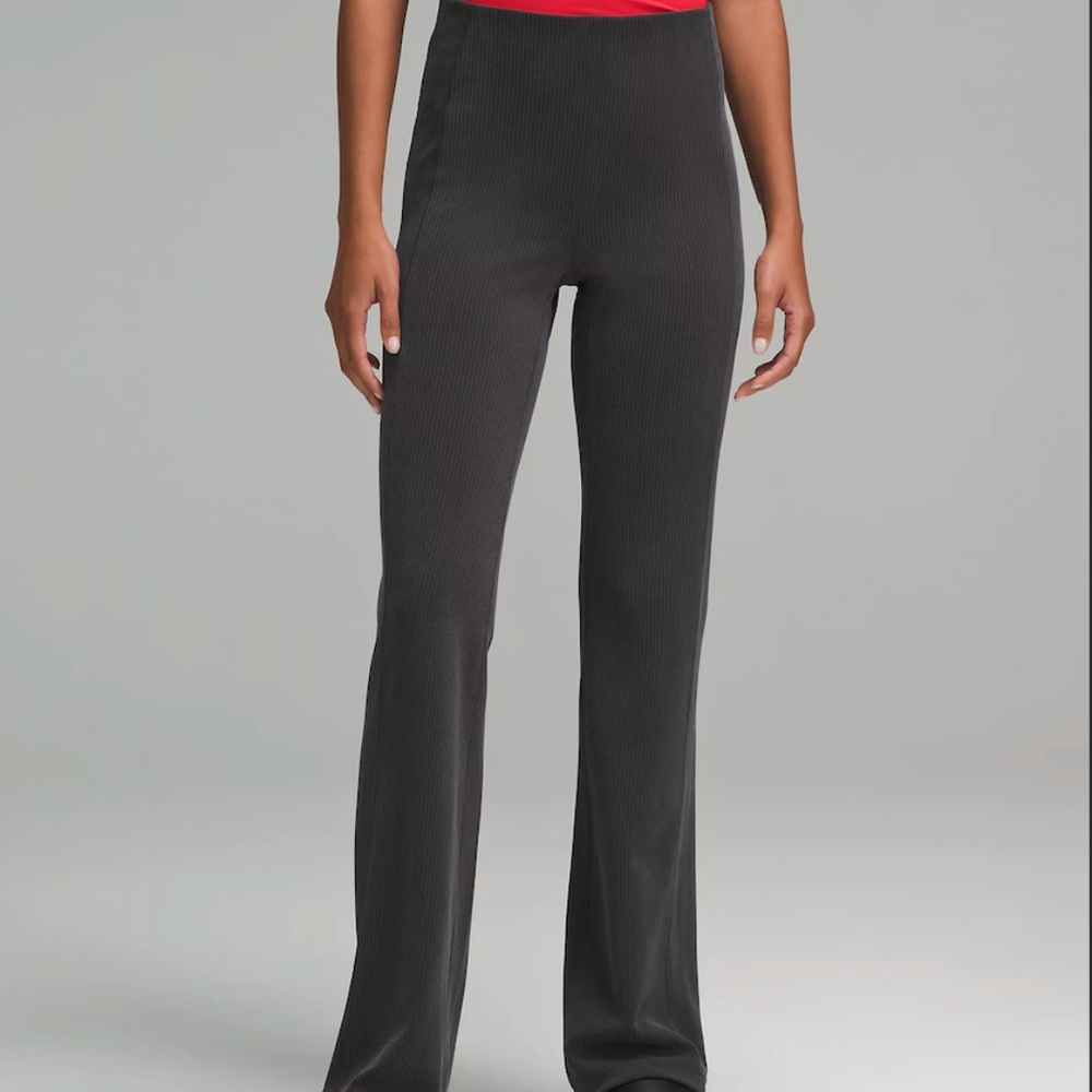 Lululemon | Ribbed Softstreme Flared Pant Regular - Picture 3 of 4